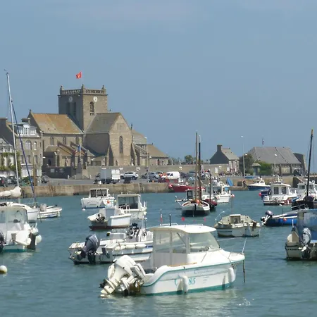 Holiday Home In Normandy Near Sandy Beaches, Cleaning Included *